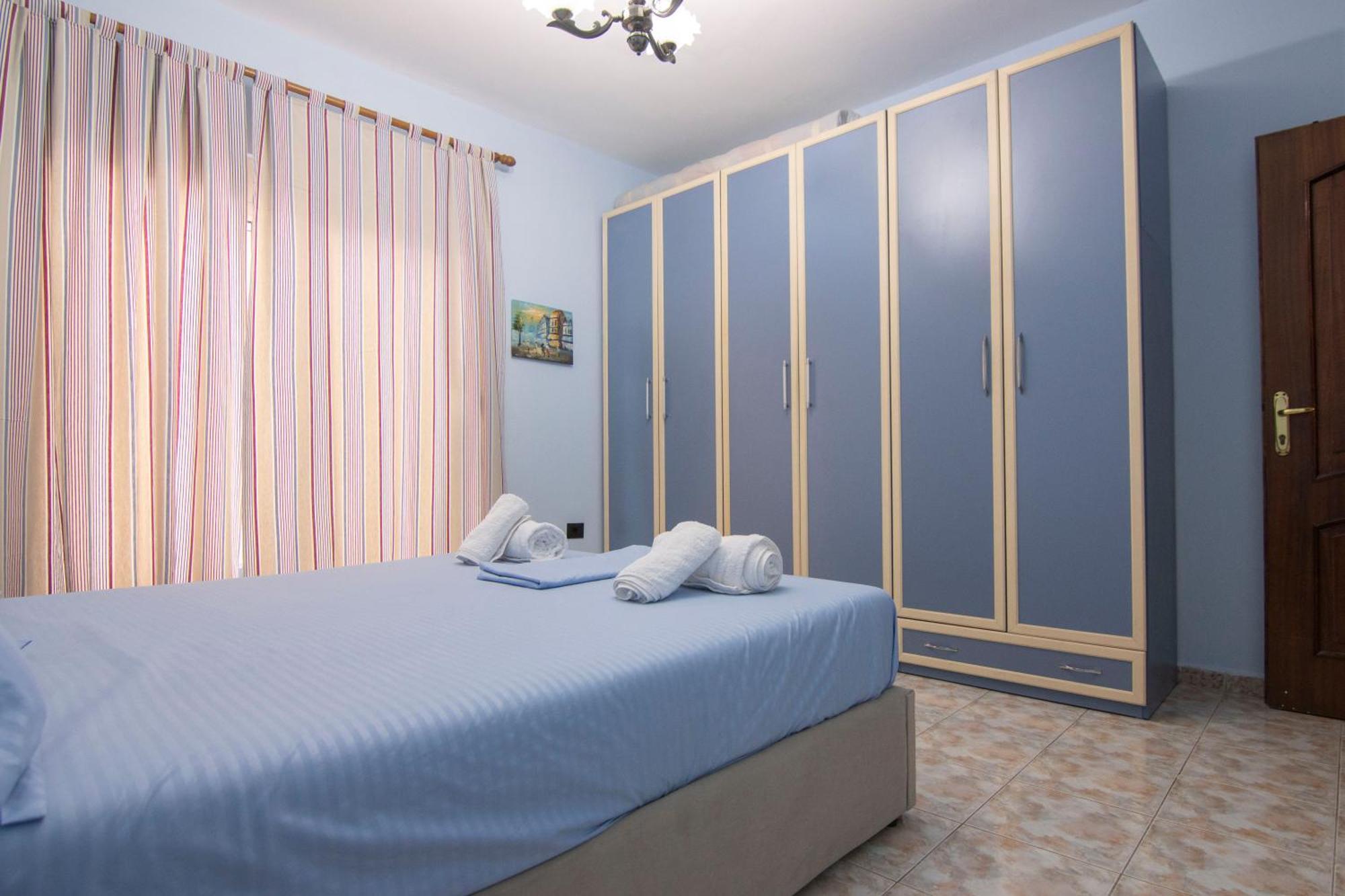Tirana Central Apartment Luaran gambar