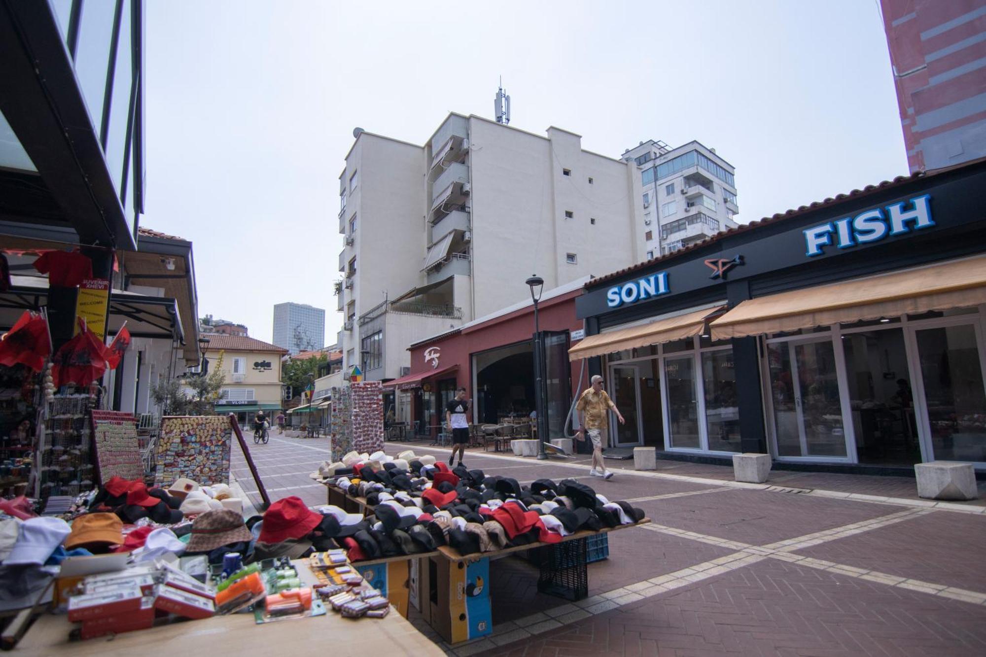 Tirana Central Apartment Luaran gambar